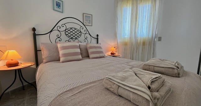3 bedroom house / villa for short-term let in La Zenia, Costa Blanca